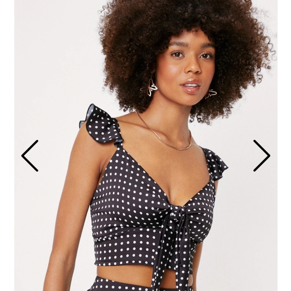Nasty Gal polka dot tie-front top - Picture 4 of 4